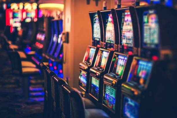 nuansa4d platform interface showing live-dealer tables, slot games, and sports markets